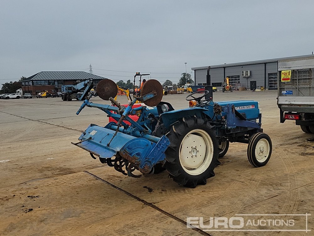 Mitsubishi D2350 - Pientraktori: kuva Mitsubishi D2350 - Pientraktori Mitsubishi D2350 - Pientraktori: kuva Mitsubishi D2350 - Pientraktori
