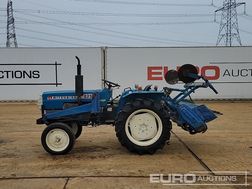 Mitsubishi D2350 - Pientraktori: kuva Mitsubishi D2350 - Pientraktori Mitsubishi D2350 - Pientraktori: kuva Mitsubishi D2350 - Pientraktori