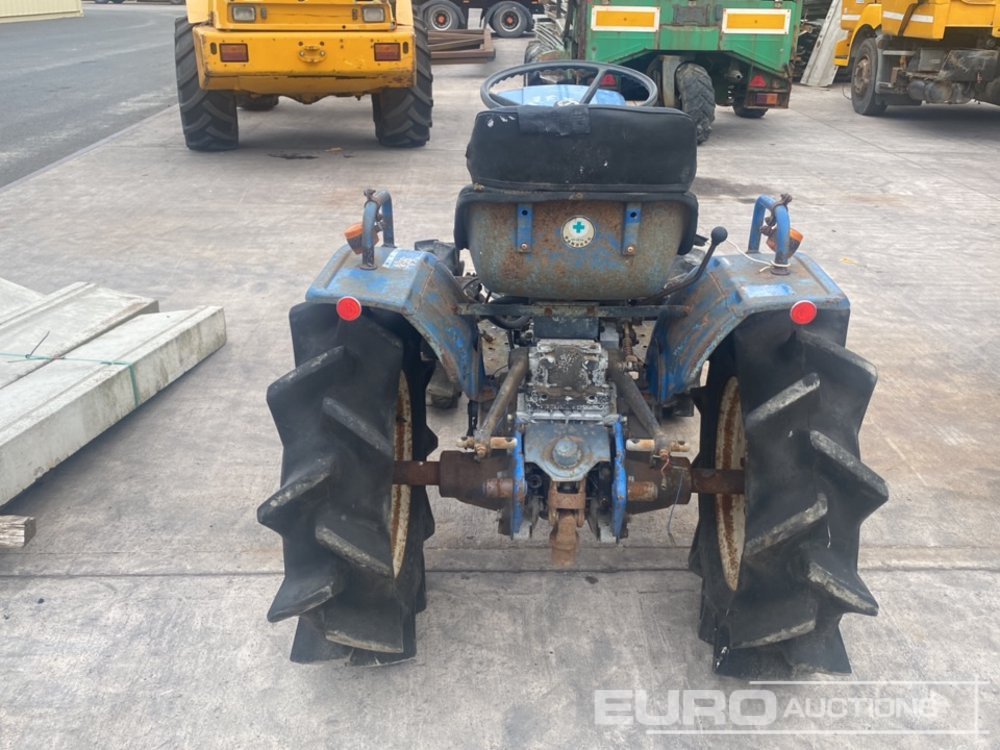 Iseki 4WD Compact Tractor - Muut kone: kuva Iseki 4WD Compact Tractor - Muut kone Iseki 4WD Compact Tractor - Muut kone: kuva Iseki 4WD Compact Tractor - Muut kone
