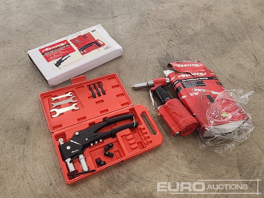 Neilsen Rivet Gun, Bits & Pneumatic Hydraulic Riveter - Korjaamolaitteet: kuva Neilsen Rivet Gun, Bits & Pneumatic Hydraulic Riveter - Korjaamolaitteet Neilsen Rivet Gun, Bits & Pneumatic Hydraulic Riveter - Korjaamolaitteet: kuva Neilsen Rivet Gun, Bits & Pneumatic Hydraulic Riveter - Korjaamolaitteet