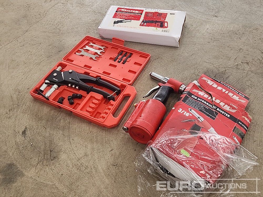 Neilsen Rivet Gun, Bits & Pneumatic Hydraulic Riveter - Korjaamolaitteet: kuva Neilsen Rivet Gun, Bits & Pneumatic Hydraulic Riveter - Korjaamolaitteet Neilsen Rivet Gun, Bits & Pneumatic Hydraulic Riveter - Korjaamolaitteet: kuva Neilsen Rivet Gun, Bits & Pneumatic Hydraulic Riveter - Korjaamolaitteet