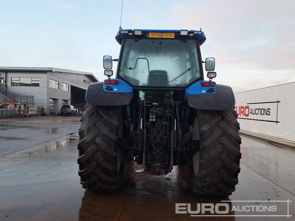 New Holland TM190 - Traktori: kuva New Holland TM190 - Traktori New Holland TM190 - Traktori: kuva New Holland TM190 - Traktori