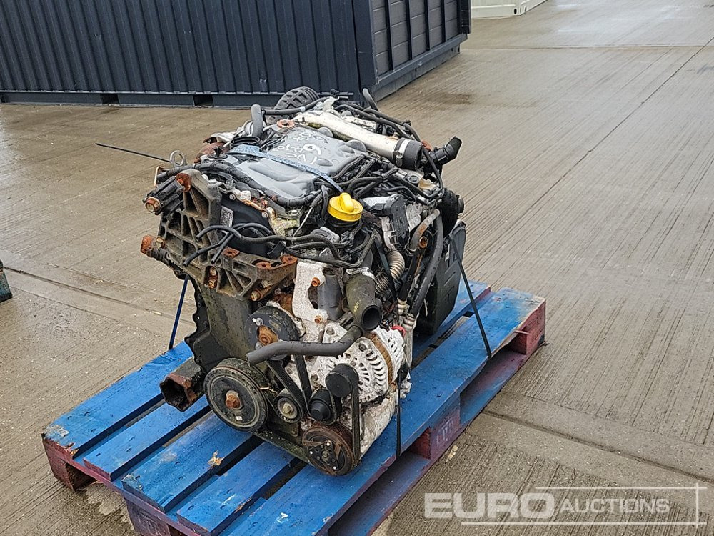 Nissan 4 Cylinder Engine, Gearbox - Moottori: kuva Nissan 4 Cylinder Engine, Gearbox - Moottori Nissan 4 Cylinder Engine, Gearbox - Moottori: kuva Nissan 4 Cylinder Engine, Gearbox - Moottori