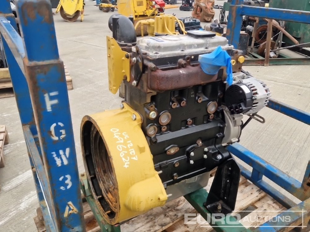 Perkins 3 Cylinder Engine - Moottori: kuva Perkins 3 Cylinder Engine - Moottori Perkins 3 Cylinder Engine - Moottori: kuva Perkins 3 Cylinder Engine - Moottori