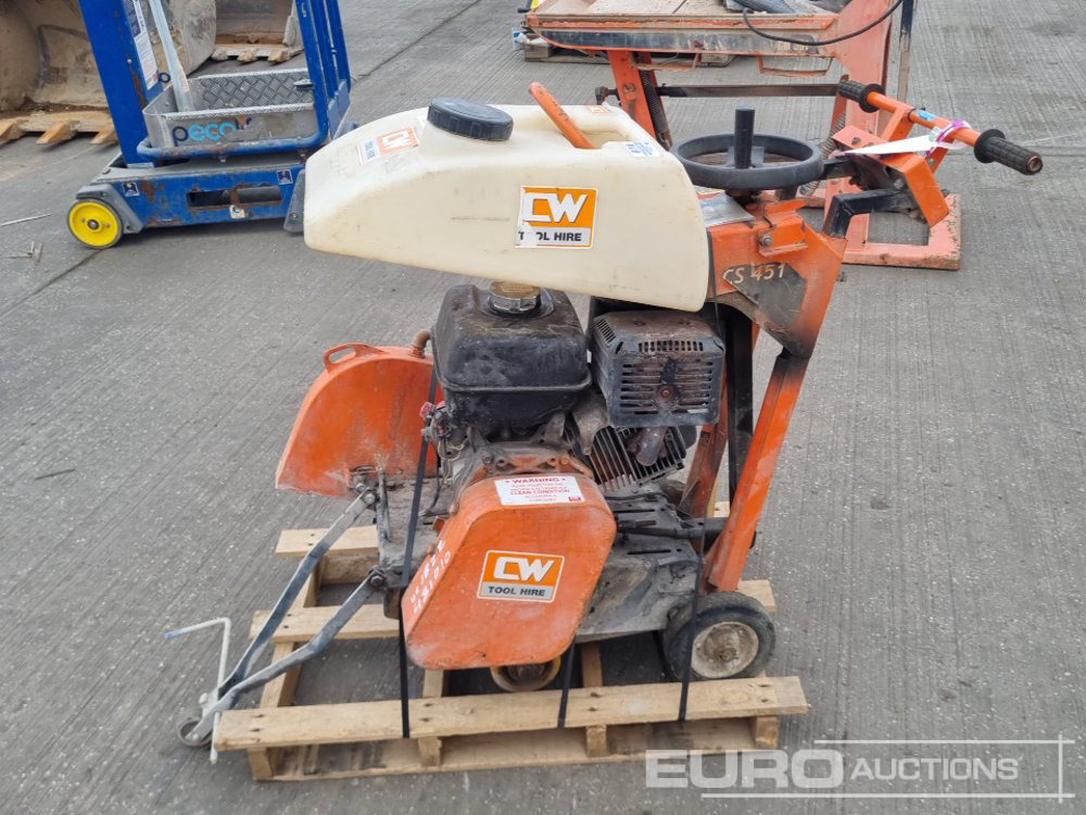 Petrol Road Saw, Honda Engine - Asfaltinlaskija: kuva Petrol Road Saw, Honda Engine - Asfaltinlaskija Petrol Road Saw, Honda Engine - Asfaltinlaskija: kuva Petrol Road Saw, Honda Engine - Asfaltinlaskija