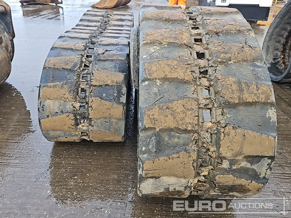 Rubber Track to suit Komatsu PC55 (2 of) - Telaketju - Rakennuskoneet: kuva Rubber Track to suit Komatsu PC55 (2 of) - Telaketju - Rakennuskoneet Rubber Track to suit Komatsu PC55 (2 of) - Telaketju - Rakennuskoneet: kuva Rubber Track to suit Komatsu PC55 (2 of) - Telaketju - Rakennuskoneet