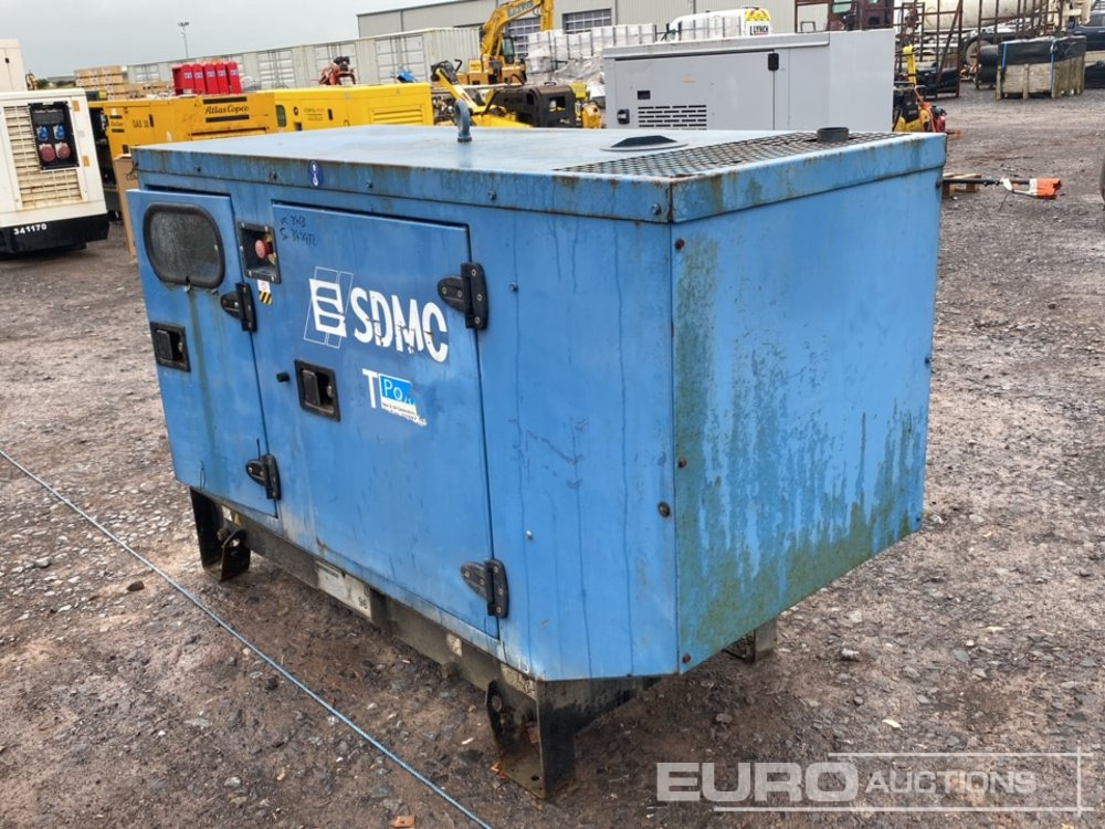 SDMO 15Kva Diesel Generator - Sähkögeneraattori: kuva SDMO 15Kva Diesel Generator - Sähkögeneraattori SDMO 15Kva Diesel Generator - Sähkögeneraattori: kuva SDMO 15Kva Diesel Generator - Sähkögeneraattori