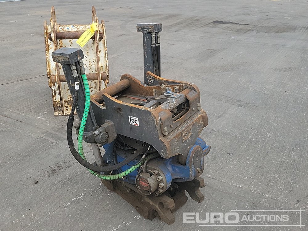 SMP Hydraulic Tilt Rotator QH 60mm Pin to suit 10 Ton Excavator - Pikaliitin: kuva SMP Hydraulic Tilt Rotator QH 60mm Pin to suit 10 Ton Excavator - Pikaliitin SMP Hydraulic Tilt Rotator QH 60mm Pin to suit 10 Ton Excavator - Pikaliitin: kuva SMP Hydraulic Tilt Rotator QH 60mm Pin to suit 10 Ton Excavator - Pikaliitin