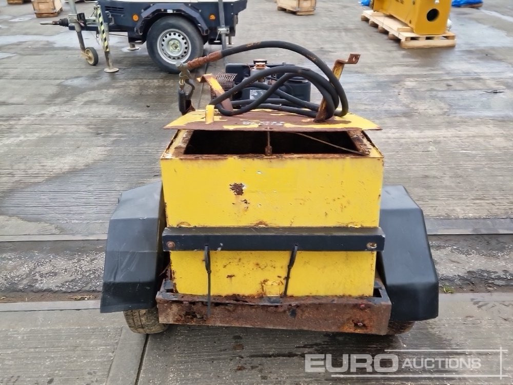 Single Axle Pressure Washer, Lombardini Engine (Spares) - Painepesuri: kuva Single Axle Pressure Washer, Lombardini Engine (Spares) - Painepesuri Single Axle Pressure Washer, Lombardini Engine (Spares) - Painepesuri: kuva Single Axle Pressure Washer, Lombardini Engine (Spares) - Painepesuri