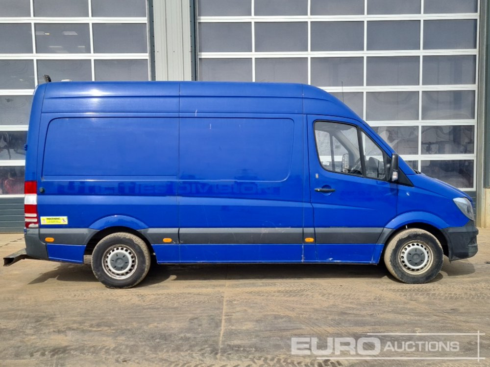 Mercedes Sprinter 313 CDI - Tavara-auto: kuva Mercedes Sprinter 313 CDI - Tavara-auto Mercedes Sprinter 313 CDI - Tavara-auto: kuva Mercedes Sprinter 313 CDI - Tavara-auto