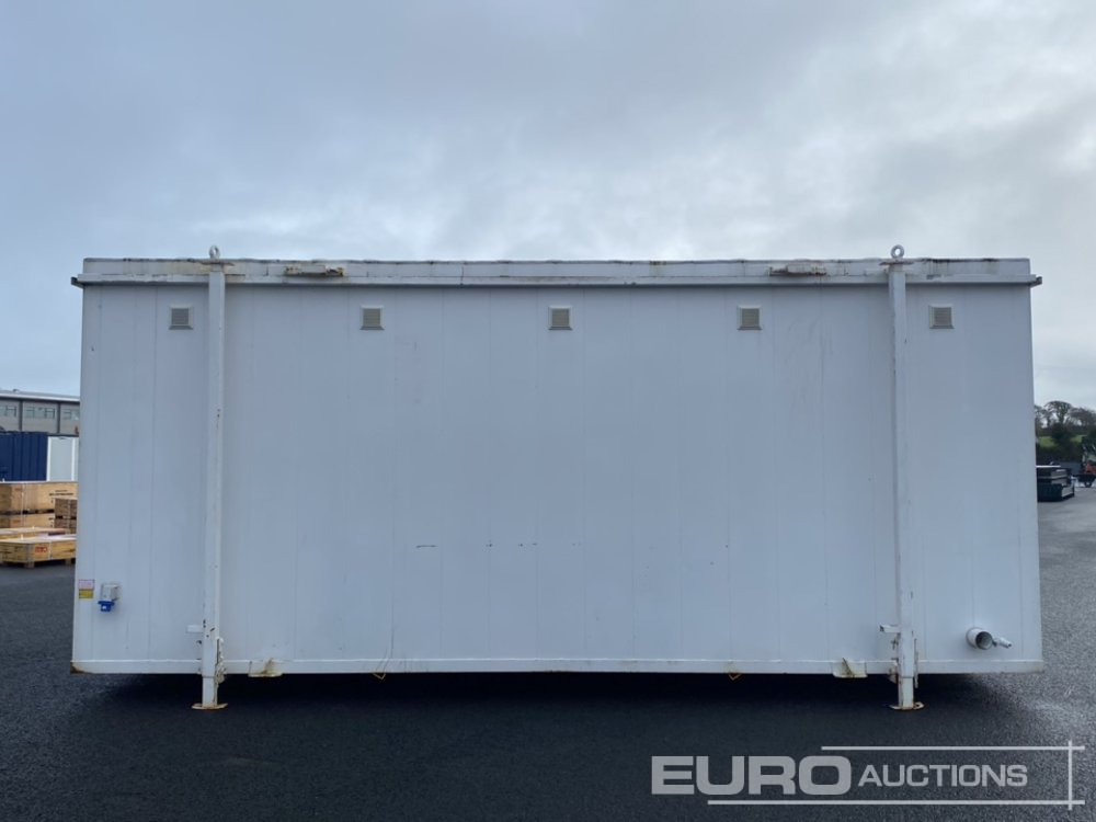 Thurston 20' x 9' Toilet Block (No Keys) (Cannot Be Reconsigned) - Merikontti: kuva Thurston 20' x 9' Toilet Block (No Keys) (Cannot Be Reconsigned) - Merikontti Thurston 20' x 9' Toilet Block (No Keys) (Cannot Be Reconsigned) - Merikontti: kuva Thurston 20' x 9' Toilet Block (No Keys) (Cannot Be Reconsigned) - Merikontti