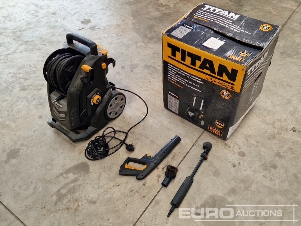 Titan TTB2700PRW High Pressure Washer - Painepesuri: kuva Titan TTB2700PRW High Pressure Washer - Painepesuri Titan TTB2700PRW High Pressure Washer - Painepesuri: kuva Titan TTB2700PRW High Pressure Washer - Painepesuri