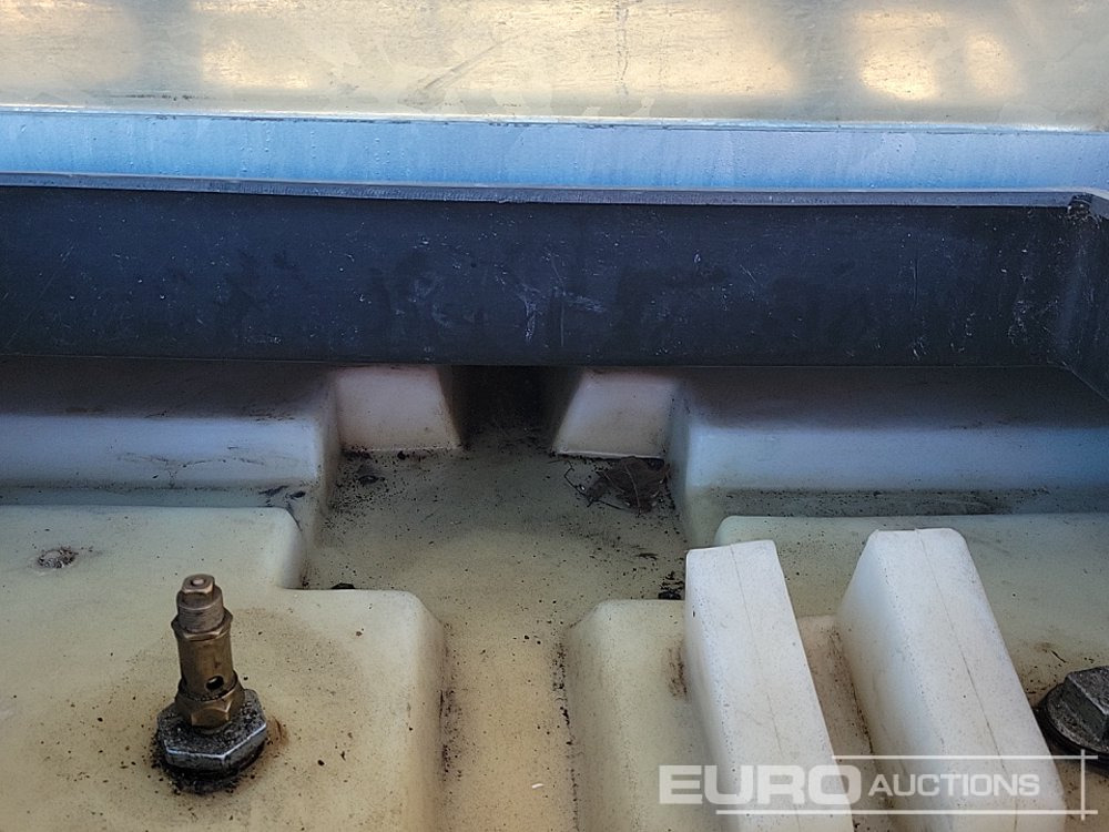 Varastosäiliö Trailer Engineering 950 Litre Static Bunded Fuel Bowser: kuva Varastosäiliö Trailer Engineering 950 Litre Static Bunded Fuel Bowser