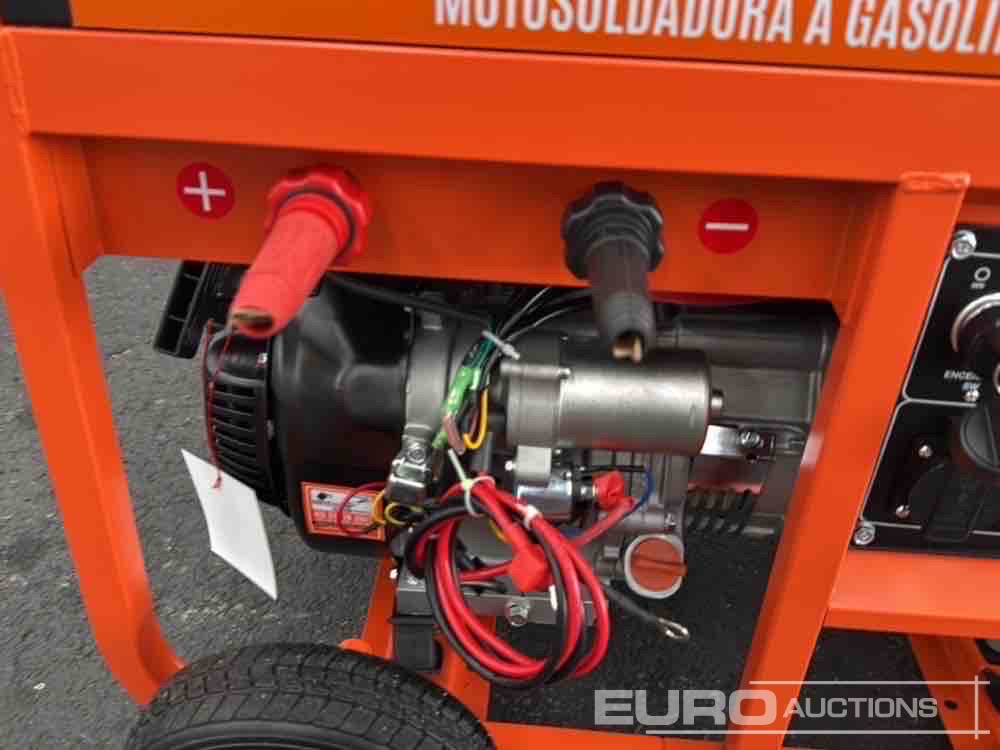 Unused Daewoo GDAW190AC 3.6Kw Petrol Generator - Moottori: kuva Unused Daewoo GDAW190AC 3.6Kw Petrol Generator - Moottori Unused Daewoo GDAW190AC 3.6Kw Petrol Generator - Moottori: kuva Unused Daewoo GDAW190AC 3.6Kw Petrol Generator - Moottori