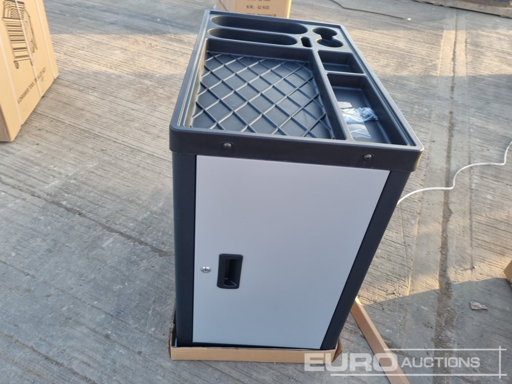 Unused German Tools Tool Cart - Korjaamolaitteet: kuva Unused German Tools Tool Cart - Korjaamolaitteet Unused German Tools Tool Cart - Korjaamolaitteet: kuva Unused German Tools Tool Cart - Korjaamolaitteet