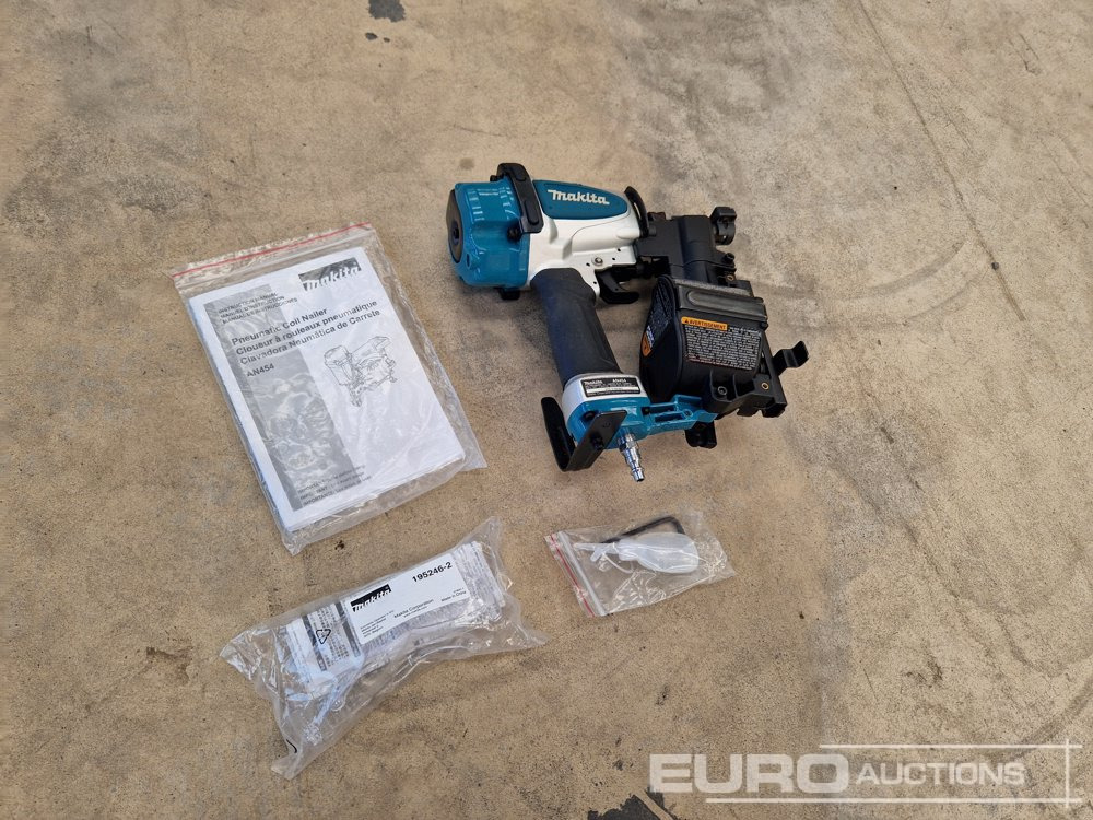 Unused Makita AN454 Pneumatic Nailer (Body Only) - Korjaamolaitteet: kuva Unused Makita AN454 Pneumatic Nailer (Body Only) - Korjaamolaitteet Unused Makita AN454 Pneumatic Nailer (Body Only) - Korjaamolaitteet: kuva Unused Makita AN454 Pneumatic Nailer (Body Only) - Korjaamolaitteet