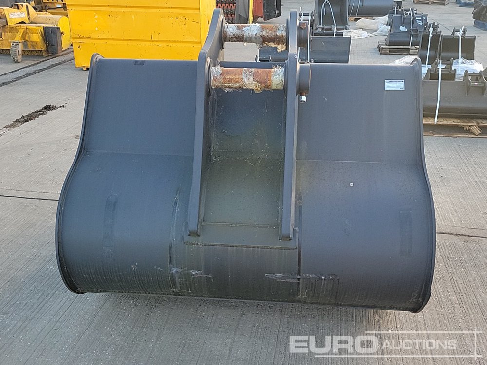 Unused Miller 70" Digging Bucket 90mm Pin to suit 30 Ton Excavator - Kauha: kuva Unused Miller 70" Digging Bucket 90mm Pin to suit 30 Ton Excavator - Kauha Unused Miller 70" Digging Bucket 90mm Pin to suit 30 Ton Excavator - Kauha: kuva Unused Miller 70" Digging Bucket 90mm Pin to suit 30 Ton Excavator - Kauha