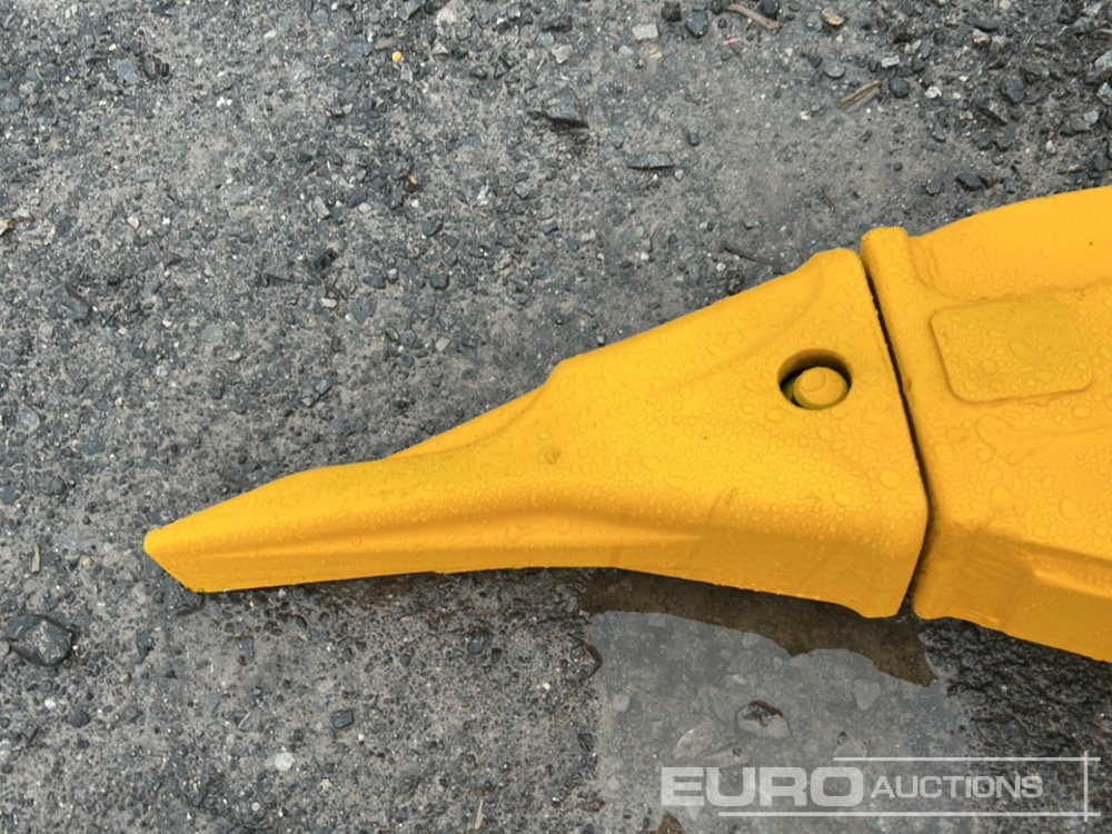 Unused Toft Ripper Tooth 90mm Pin to suit 30 Ton Excavator - Kauha: kuva Unused Toft Ripper Tooth 90mm Pin to suit 30 Ton Excavator - Kauha Unused Toft Ripper Tooth 90mm Pin to suit 30 Ton Excavator - Kauha: kuva Unused Toft Ripper Tooth 90mm Pin to suit 30 Ton Excavator - Kauha