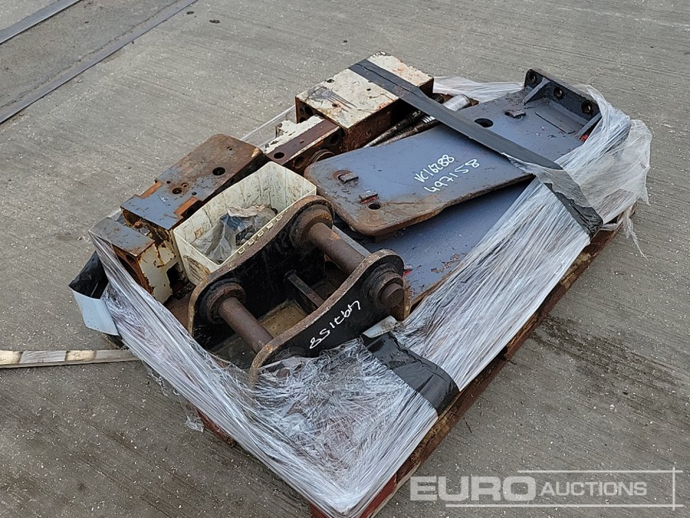 Pallet of Parts to suit Excavator, Head Stock 45mm Pin to suit 4-6 Ton Excavator - Varaosat: kuva Pallet of Parts to suit Excavator, Head Stock 45mm Pin to suit 4-6 Ton Excavator - Varaosat Pallet of Parts to suit Excavator, Head Stock 45mm Pin to suit 4-6 Ton Excavator - Varaosat: kuva Pallet of Parts to suit Excavator, Head Stock 45mm Pin to suit 4-6 Ton Excavator - Varaosat