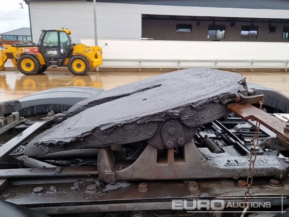 Vetopöytäauto 2018 DAF XF480: kuva Vetopöytäauto 2018 DAF XF480