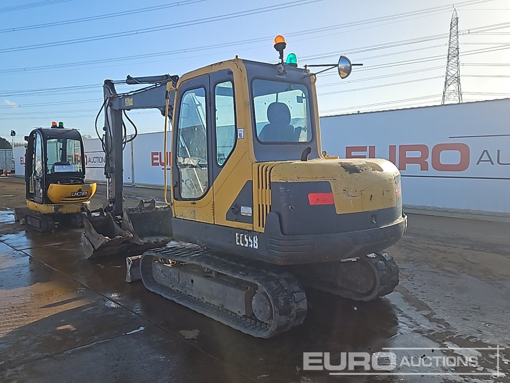 Volvo EC55B - Minikuormaaja: kuva Volvo EC55B - Minikuormaaja Volvo EC55B - Minikuormaaja: kuva Volvo EC55B - Minikuormaaja