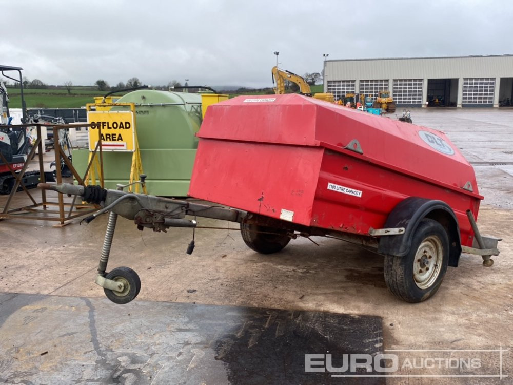 Western 1100 Litre Single Axle Bunded Fuel Bowser, 12 Volt Pump - Varastosäiliö: kuva Western 1100 Litre Single Axle Bunded Fuel Bowser, 12 Volt Pump - Varastosäiliö Western 1100 Litre Single Axle Bunded Fuel Bowser, 12 Volt Pump - Varastosäiliö: kuva Western 1100 Litre Single Axle Bunded Fuel Bowser, 12 Volt Pump - Varastosäiliö