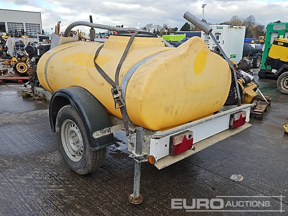 Western Single Axle Plastic Water Bowser, Yanmar Pressure Washer - Painepesuri: kuva Western Single Axle Plastic Water Bowser, Yanmar Pressure Washer - Painepesuri Western Single Axle Plastic Water Bowser, Yanmar Pressure Washer - Painepesuri: kuva Western Single Axle Plastic Water Bowser, Yanmar Pressure Washer - Painepesuri