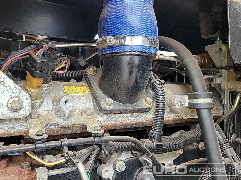 Vesipumppu Woma Twin Axle Water Pump, Perkins Engine, Height Adjustable Drawbar: kuva Vesipumppu Woma Twin Axle Water Pump, Perkins Engine, Height Adjustable Drawbar