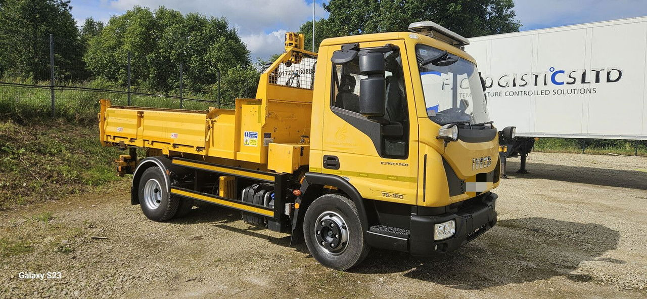 Iveco EuroCargo 75 75E160 - Kippiauto kuorma-auto: kuva Iveco EuroCargo 75 75E160 - Kippiauto kuorma-auto Iveco EuroCargo 75 75E160 - Kippiauto kuorma-auto: kuva Iveco EuroCargo 75 75E160 - Kippiauto kuorma-auto