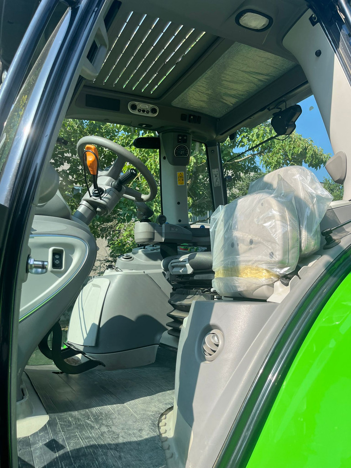 Deutz-Fahr Agrotron 6160.4 Rc-Shift - Traktori: kuva Deutz-Fahr Agrotron 6160.4 Rc-Shift - Traktori Deutz-Fahr Agrotron 6160.4 Rc-Shift - Traktori: kuva Deutz-Fahr Agrotron 6160.4 Rc-Shift - Traktori