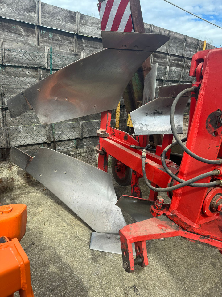 Greco Ilio monovomere aratro usato - Aura: kuva Greco Ilio monovomere aratro usato - Aura Greco Ilio monovomere aratro usato - Aura: kuva Greco Ilio monovomere aratro usato - Aura