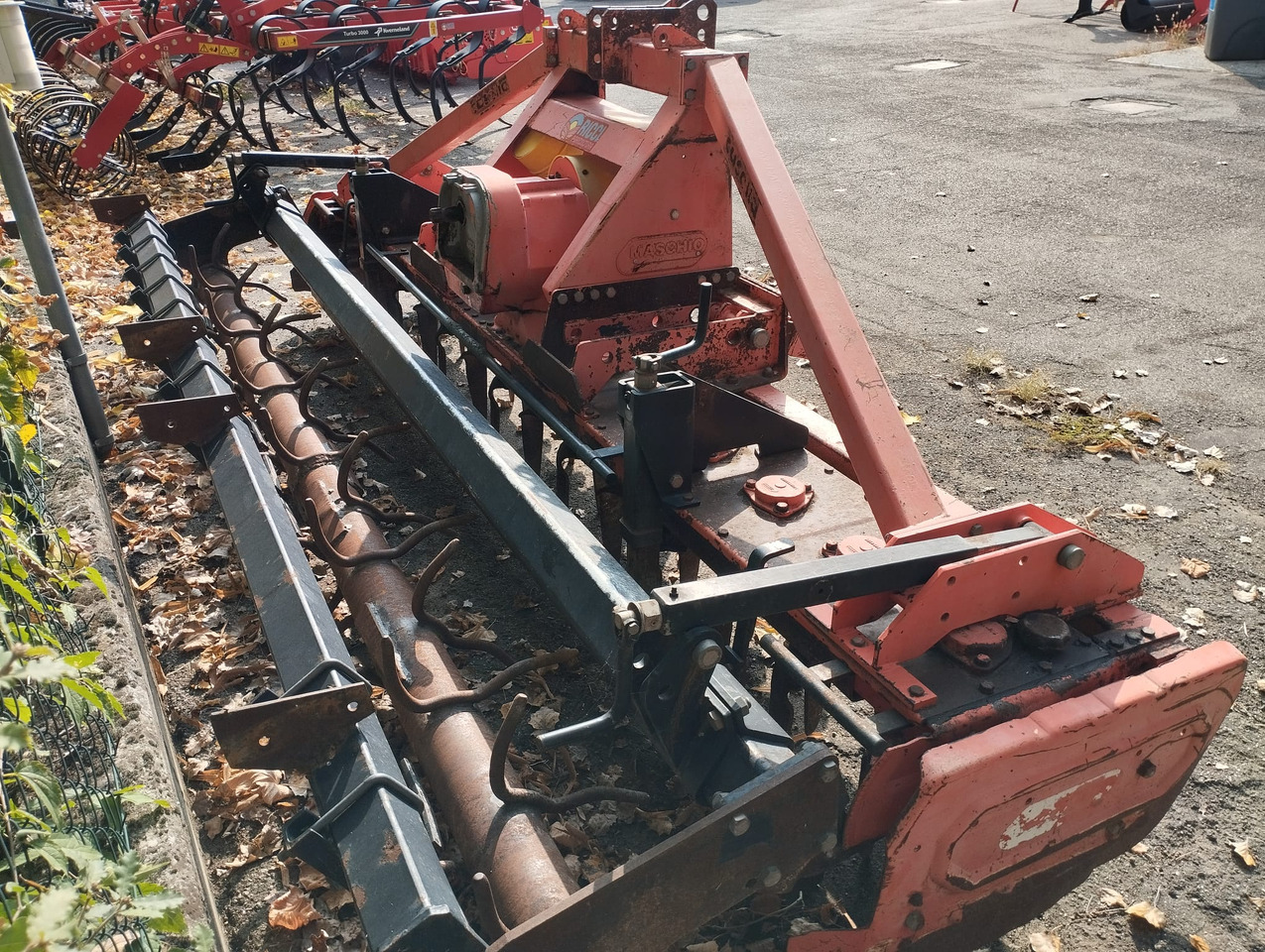 Maschio erpice rotante usato Dominator 3,5m - Kelajyrsin: kuva Maschio erpice rotante usato Dominator 3,5m - Kelajyrsin Maschio erpice rotante usato Dominator 3,5m - Kelajyrsin: kuva Maschio erpice rotante usato Dominator 3,5m - Kelajyrsin
