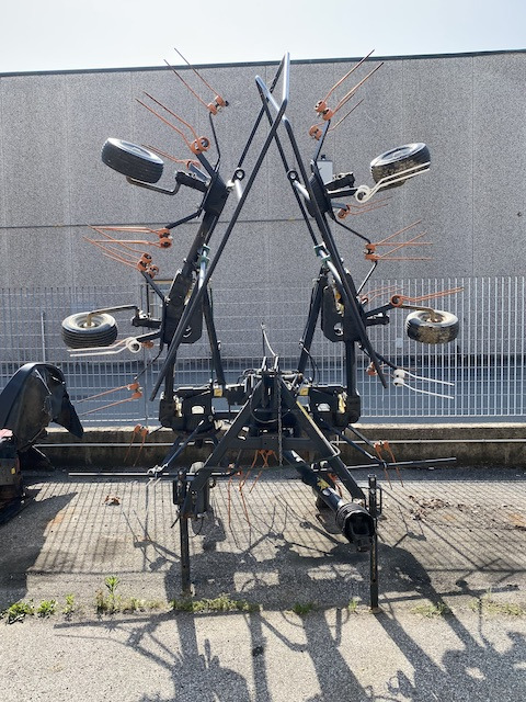 Voltafieno usato Gallignani - Pöyhin: kuva Voltafieno usato Gallignani - Pöyhin Voltafieno usato Gallignani - Pöyhin: kuva Voltafieno usato Gallignani - Pöyhin