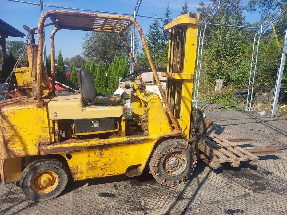 Caterpillar V60B - Dieseltrukki: kuva Caterpillar V60B - Dieseltrukki Caterpillar V60B - Dieseltrukki: kuva Caterpillar V60B - Dieseltrukki