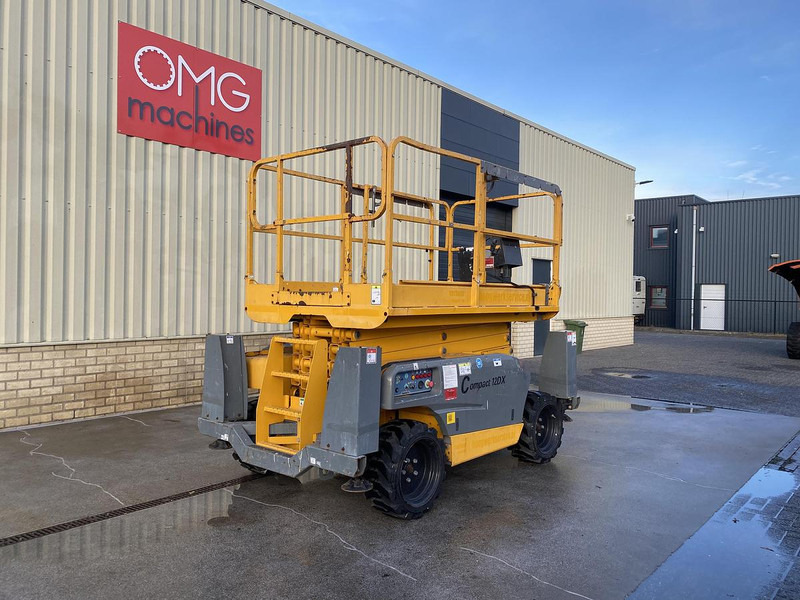 Haulotte Compact 12DX, Schaar hoogwerker, 4X4 Diesel - Saksilava: kuva Haulotte Compact 12DX, Schaar hoogwerker, 4X4 Diesel - Saksilava Haulotte Compact 12DX, Schaar hoogwerker, 4X4 Diesel - Saksilava: kuva Haulotte Compact 12DX, Schaar hoogwerker, 4X4 Diesel - Saksilava