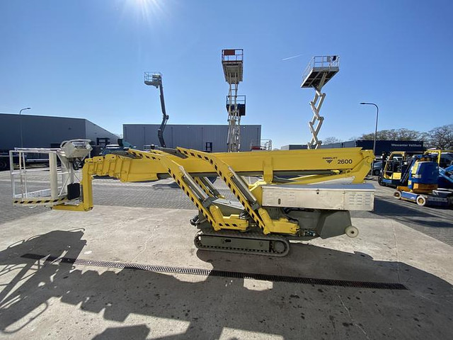 Omme 2600RBD, Spin hoogwerker, Diesel + Accu - Tela-alustainen nostin: kuva Omme 2600RBD, Spin hoogwerker, Diesel + Accu - Tela-alustainen nostin Omme 2600RBD, Spin hoogwerker, Diesel + Accu - Tela-alustainen nostin: kuva Omme 2600RBD, Spin hoogwerker, Diesel + Accu - Tela-alustainen nostin
