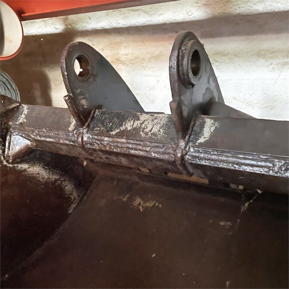 ABC 90cm - Kauha - Kaivuri-trukki: kuva ABC 90cm - Kauha - Kaivuri-trukki ABC 90cm - Kauha - Kaivuri-trukki: kuva ABC 90cm - Kauha - Kaivuri-trukki