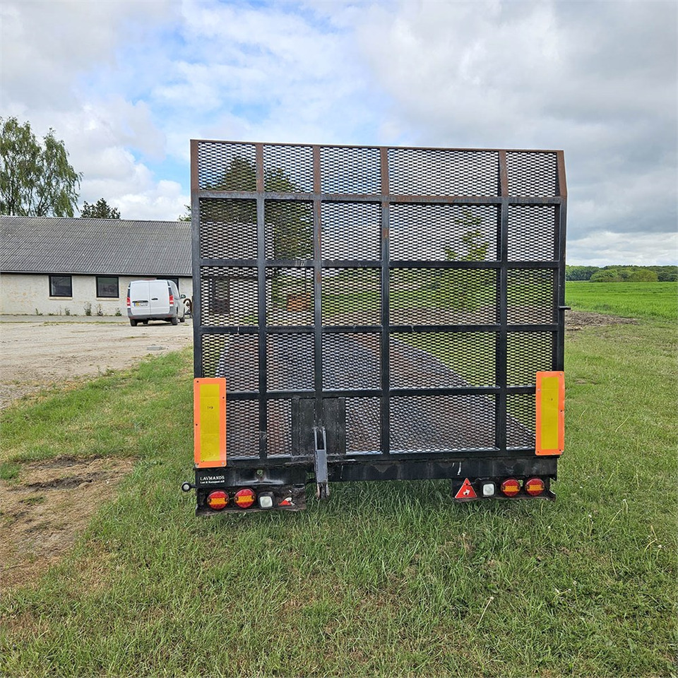 ABC Autotrailer - Kuljetin perävaunu: kuva ABC Autotrailer - Kuljetin perävaunu ABC Autotrailer - Kuljetin perävaunu: kuva ABC Autotrailer - Kuljetin perävaunu