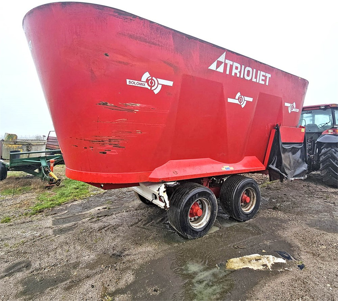 ABC Trioliet Solomix-3-30 ZK-T-540 - Karjatalouskone: kuva ABC Trioliet Solomix-3-30 ZK-T-540 - Karjatalouskone ABC Trioliet Solomix-3-30 ZK-T-540 - Karjatalouskone: kuva ABC Trioliet Solomix-3-30 ZK-T-540 - Karjatalouskone