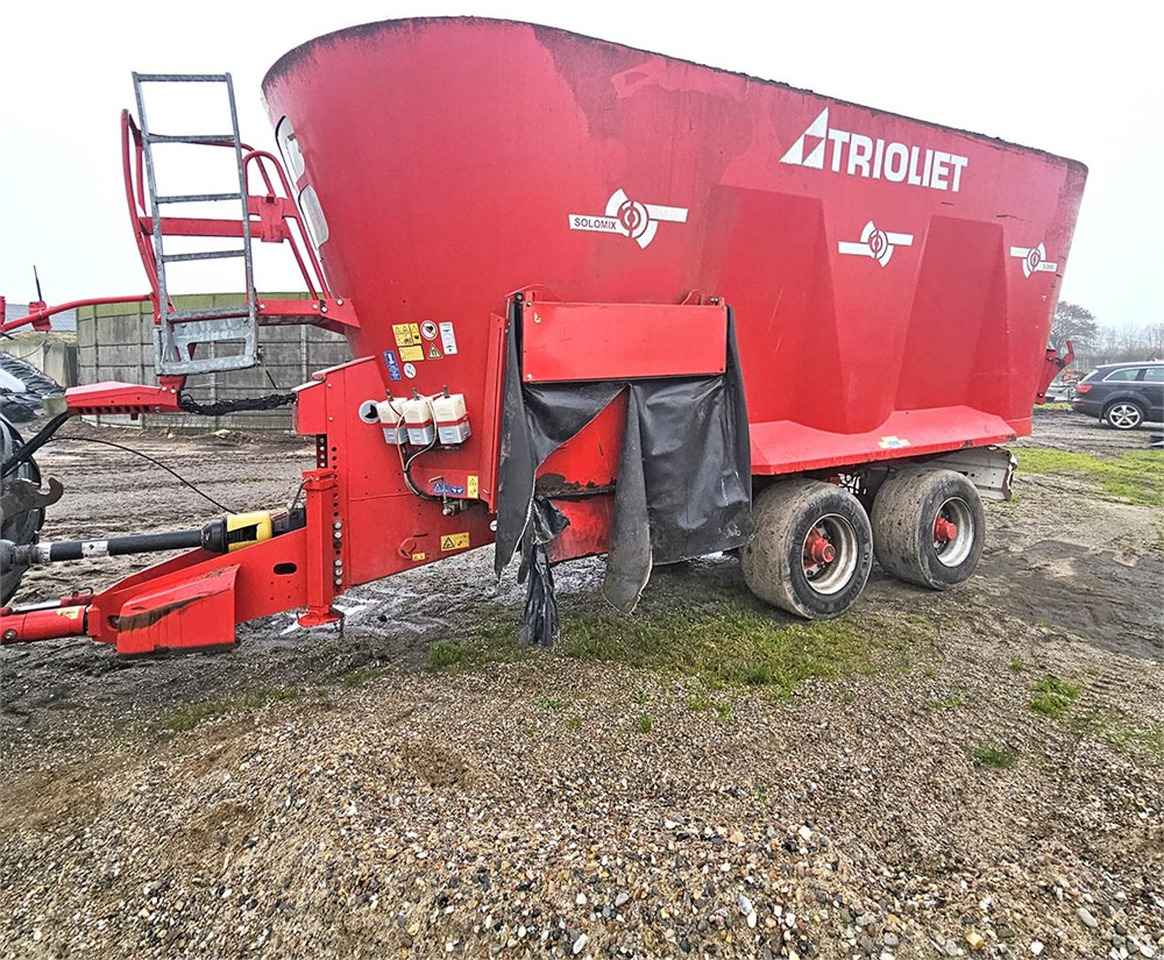 ABC Trioliet Solomix-3-30 ZK-T-540 - Karjatalouskone: kuva ABC Trioliet Solomix-3-30 ZK-T-540 - Karjatalouskone ABC Trioliet Solomix-3-30 ZK-T-540 - Karjatalouskone: kuva ABC Trioliet Solomix-3-30 ZK-T-540 - Karjatalouskone