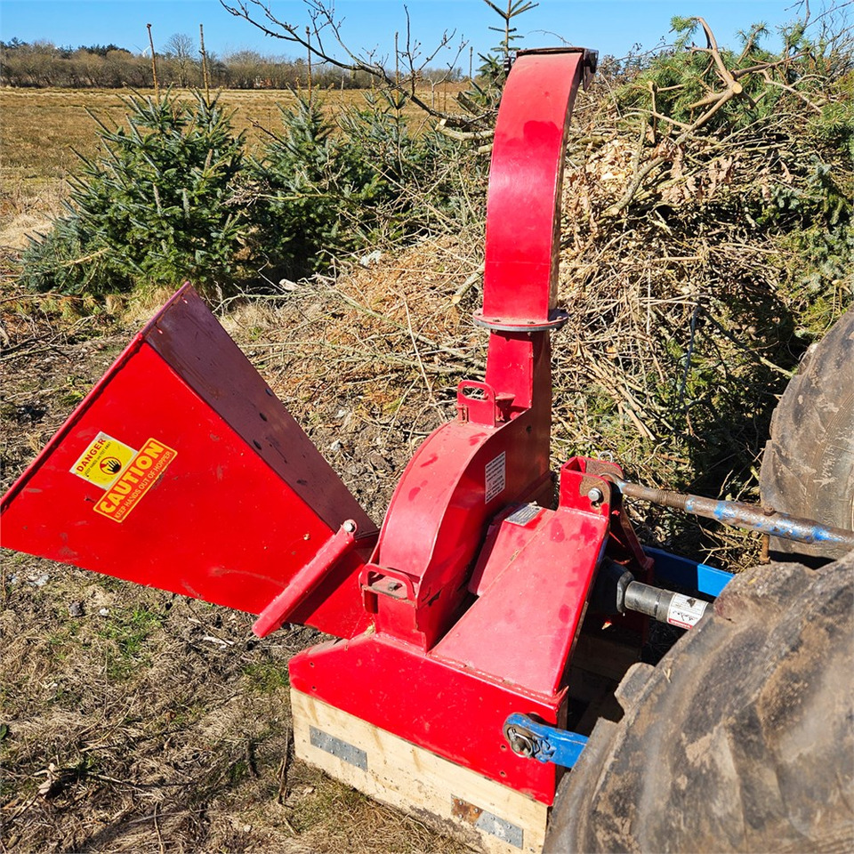 ABC WC-X5 PTO - Hakkuri: kuva ABC WC-X5 PTO - Hakkuri ABC WC-X5 PTO - Hakkuri: kuva ABC WC-X5 PTO - Hakkuri