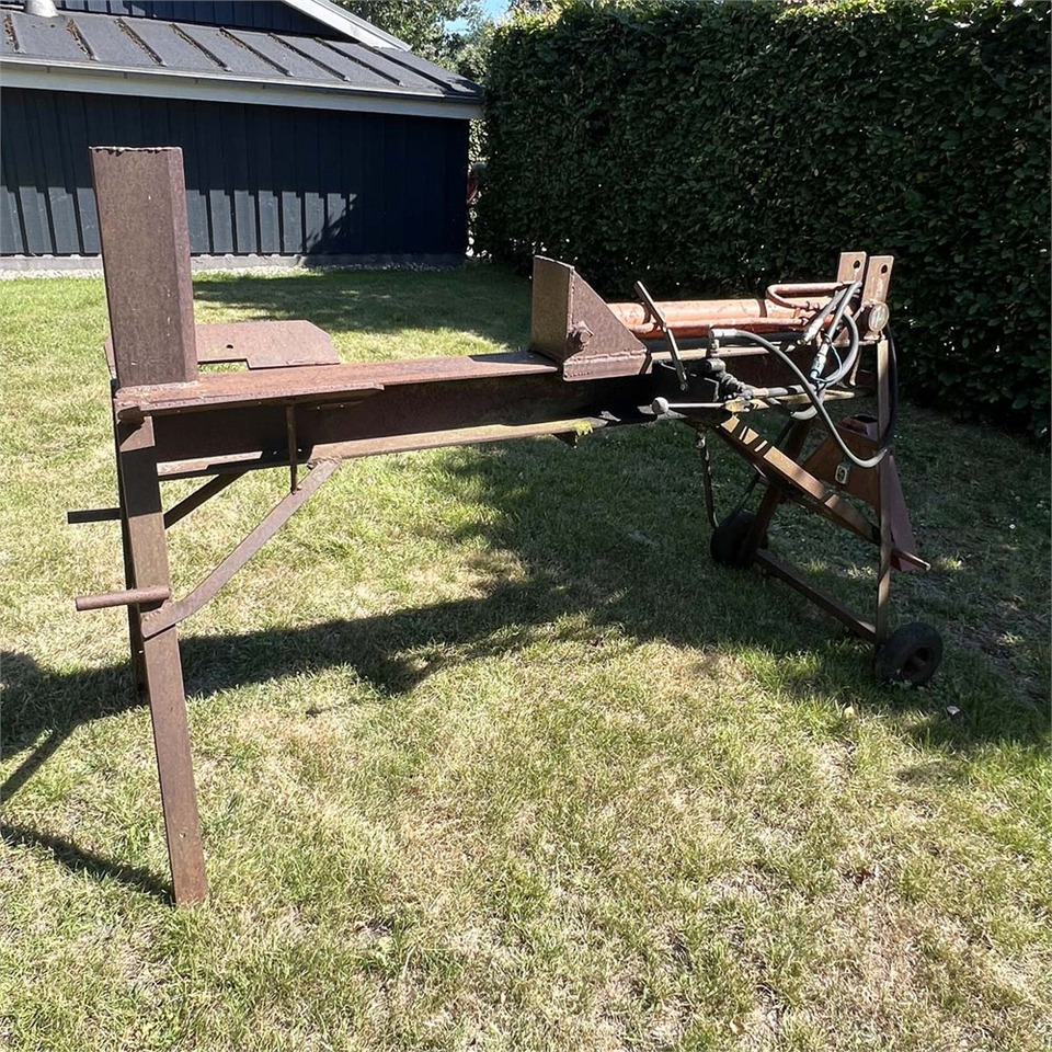 ABC Wood splitter - Klapikone: kuva ABC Wood splitter - Klapikone ABC Wood splitter - Klapikone: kuva ABC Wood splitter - Klapikone