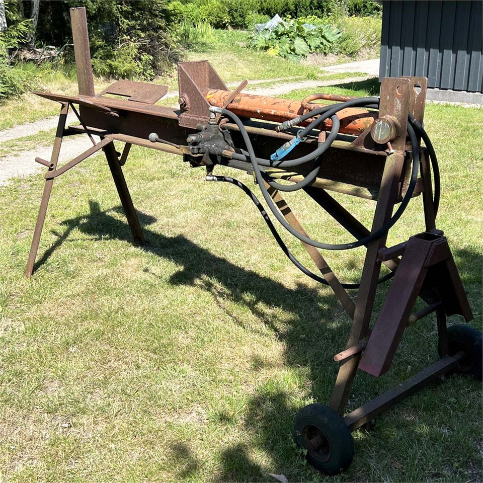 ABC Wood splitter - Klapikone: kuva ABC Wood splitter - Klapikone ABC Wood splitter - Klapikone: kuva ABC Wood splitter - Klapikone
