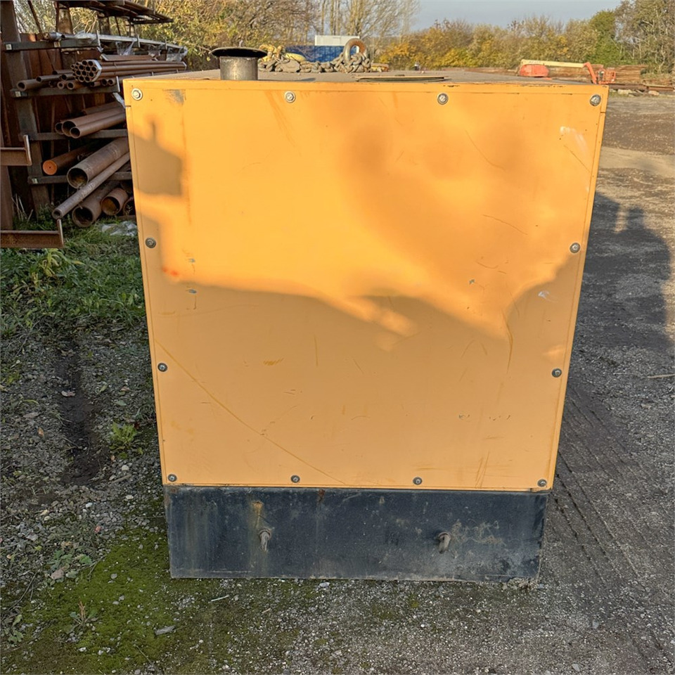 Atlas Copco DPS 60 - Sähkögeneraattori: kuva Atlas Copco DPS 60 - Sähkögeneraattori Atlas Copco DPS 60 - Sähkögeneraattori: kuva Atlas Copco DPS 60 - Sähkögeneraattori