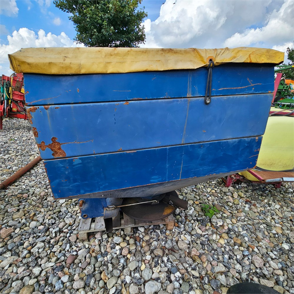 Bogballe E 1500 - Lannoituskone: kuva Bogballe E 1500 - Lannoituskone Bogballe E 1500 - Lannoituskone: kuva Bogballe E 1500 - Lannoituskone
