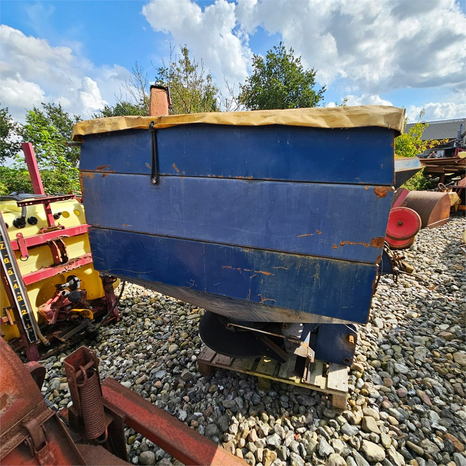 Bogballe E 1500 - Lannoituskone: kuva Bogballe E 1500 - Lannoituskone Bogballe E 1500 - Lannoituskone: kuva Bogballe E 1500 - Lannoituskone