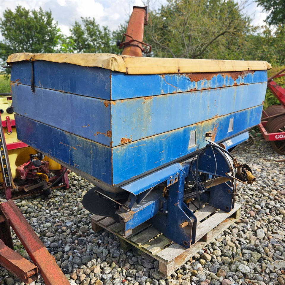 Bogballe E 1500 - Lannoituskone: kuva Bogballe E 1500 - Lannoituskone Bogballe E 1500 - Lannoituskone: kuva Bogballe E 1500 - Lannoituskone