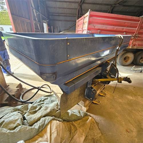 Bogballe M2 Plus - Lannoituskone: kuva Bogballe M2 Plus - Lannoituskone Bogballe M2 Plus - Lannoituskone: kuva Bogballe M2 Plus - Lannoituskone