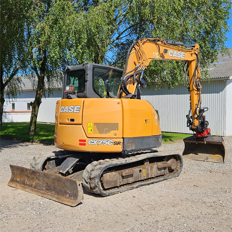 Case CX75C SR - Minikuormaaja: kuva Case CX75C SR - Minikuormaaja Case CX75C SR - Minikuormaaja: kuva Case CX75C SR - Minikuormaaja