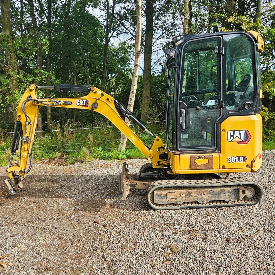 Caterpillar 301.8 - Minikuormaaja: kuva Caterpillar 301.8 - Minikuormaaja Caterpillar 301.8 - Minikuormaaja: kuva Caterpillar 301.8 - Minikuormaaja